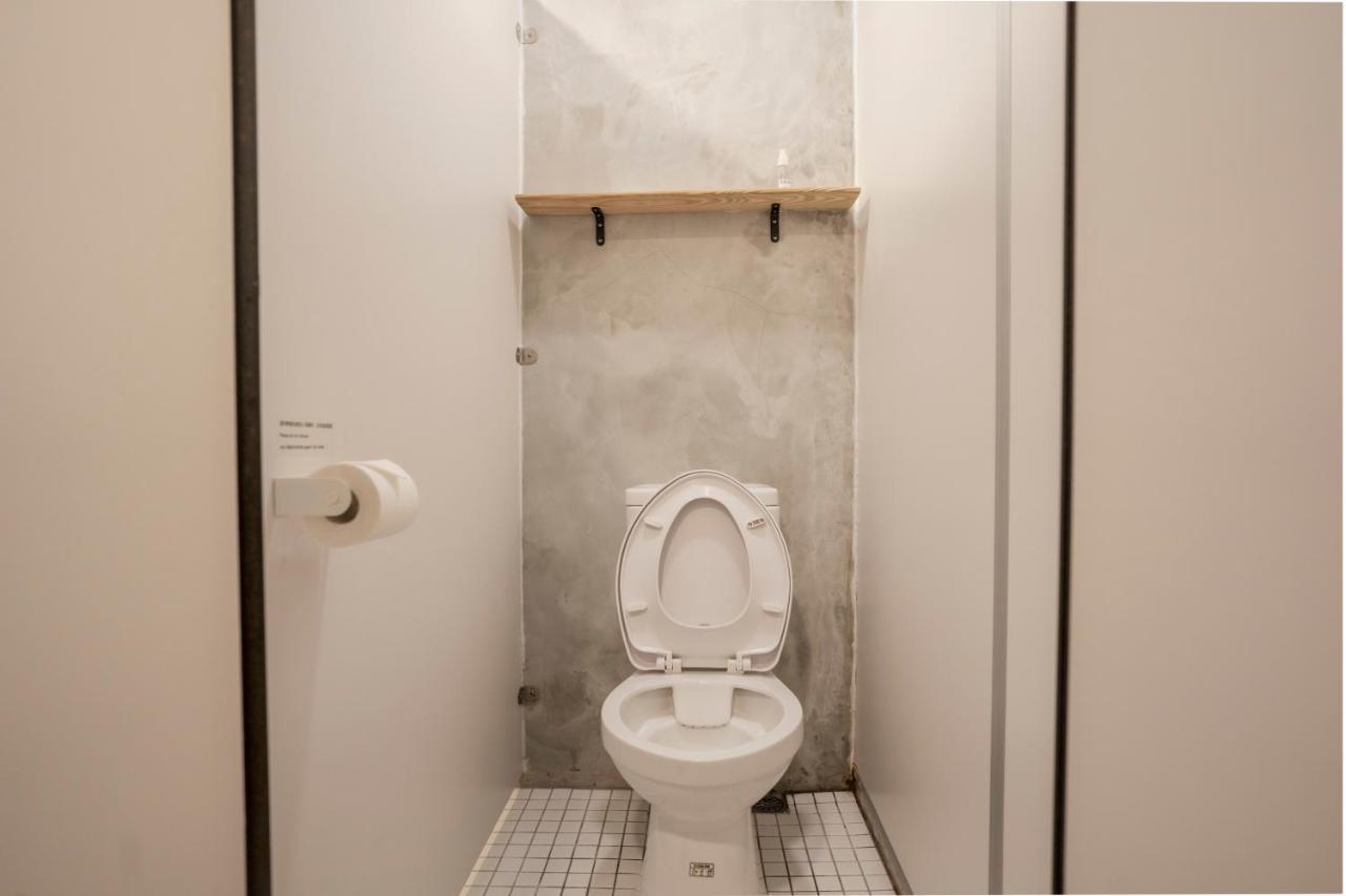 Ruifang Yi Hostel New Taipei City Екстер'єр фото