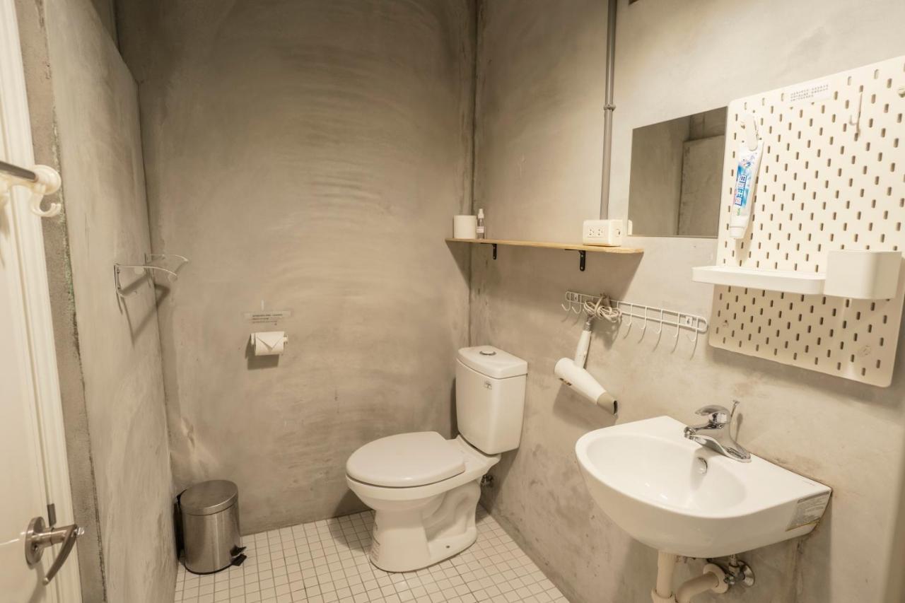 Ruifang Yi Hostel New Taipei City Екстер'єр фото
