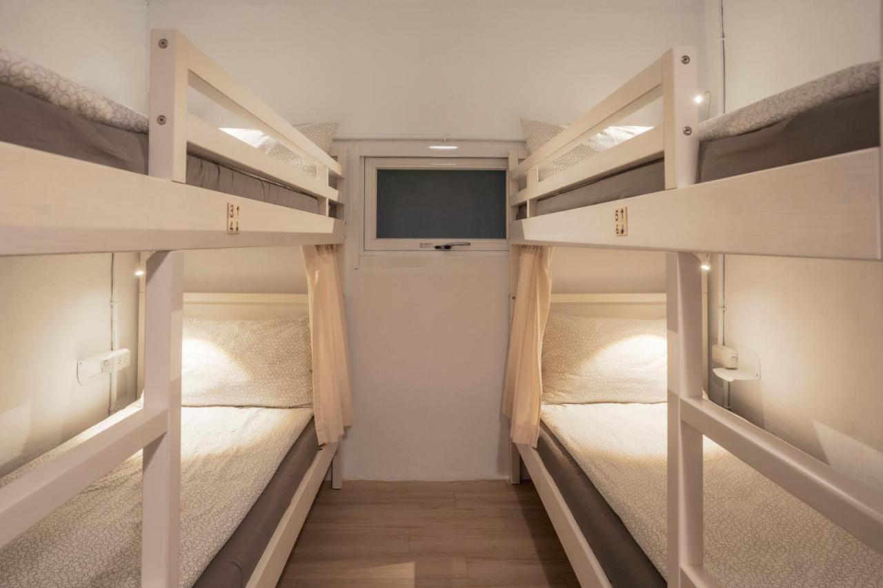 Ruifang Yi Hostel New Taipei City Екстер'єр фото