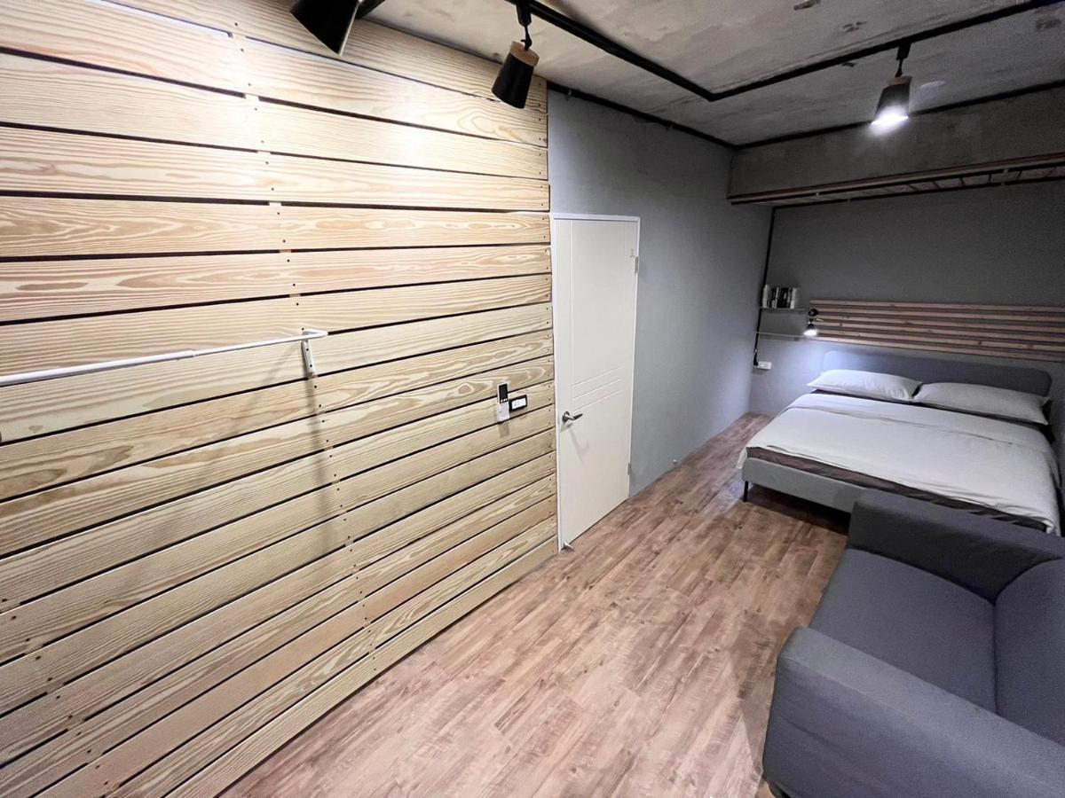 Ruifang Yi Hostel New Taipei City Екстер'єр фото
